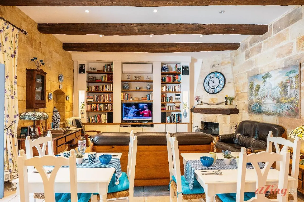Gasthuis Rest, Restore, Explore. An Exclusive Stay In Malta Żebbuġ